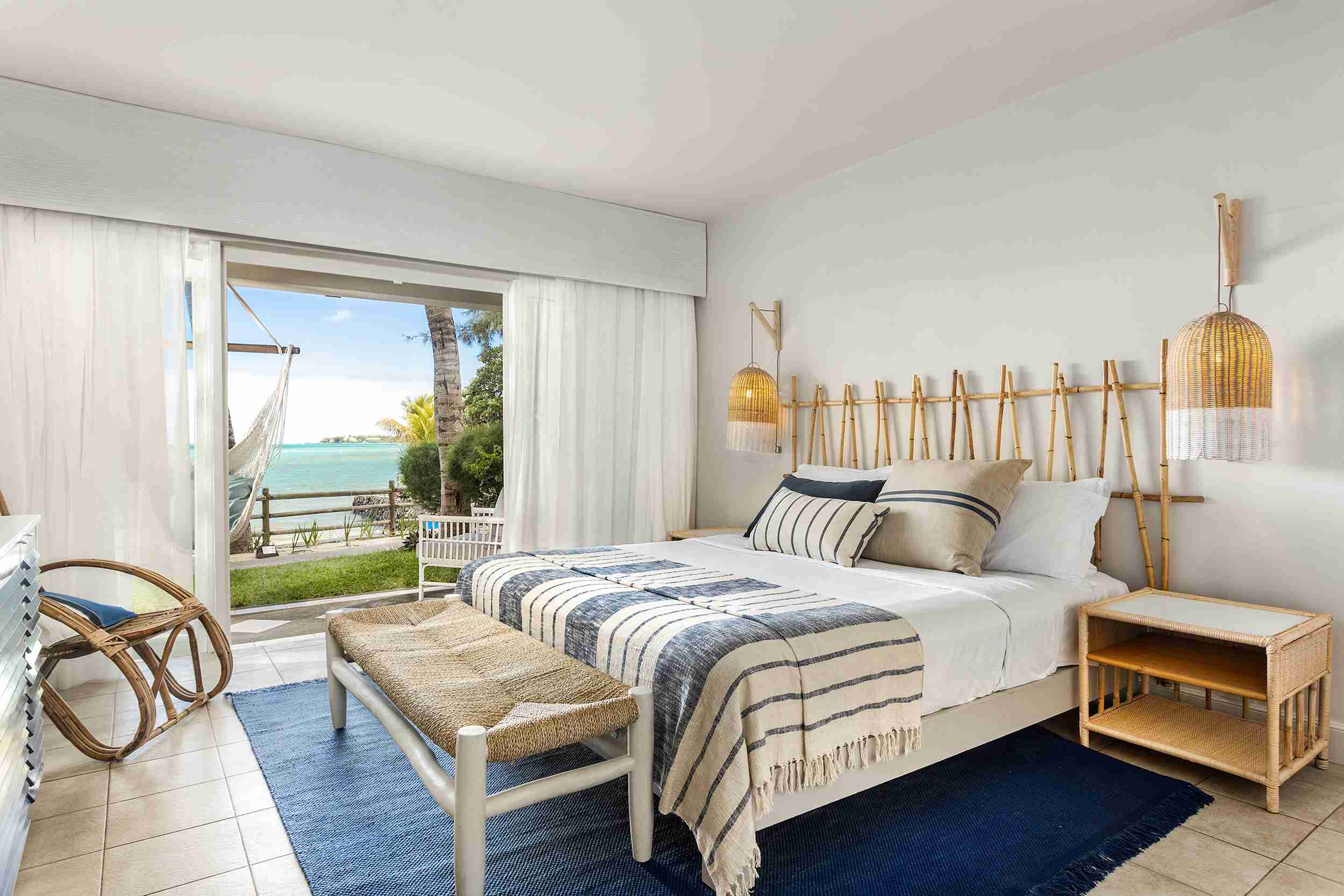 Lagoon Attitude Hotel-1